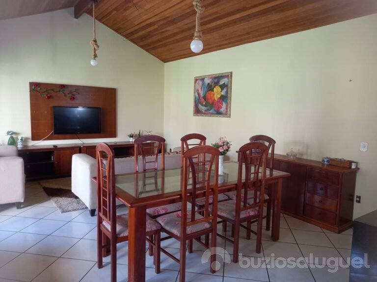 Casa para aluguel por temporada em Porto da barra, Búzios